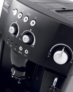 machine à café à grain DeLonghi ESAM4000.B