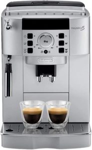 DeLonghi ECAM 22110 SB : machine à café avec mousseur de lait